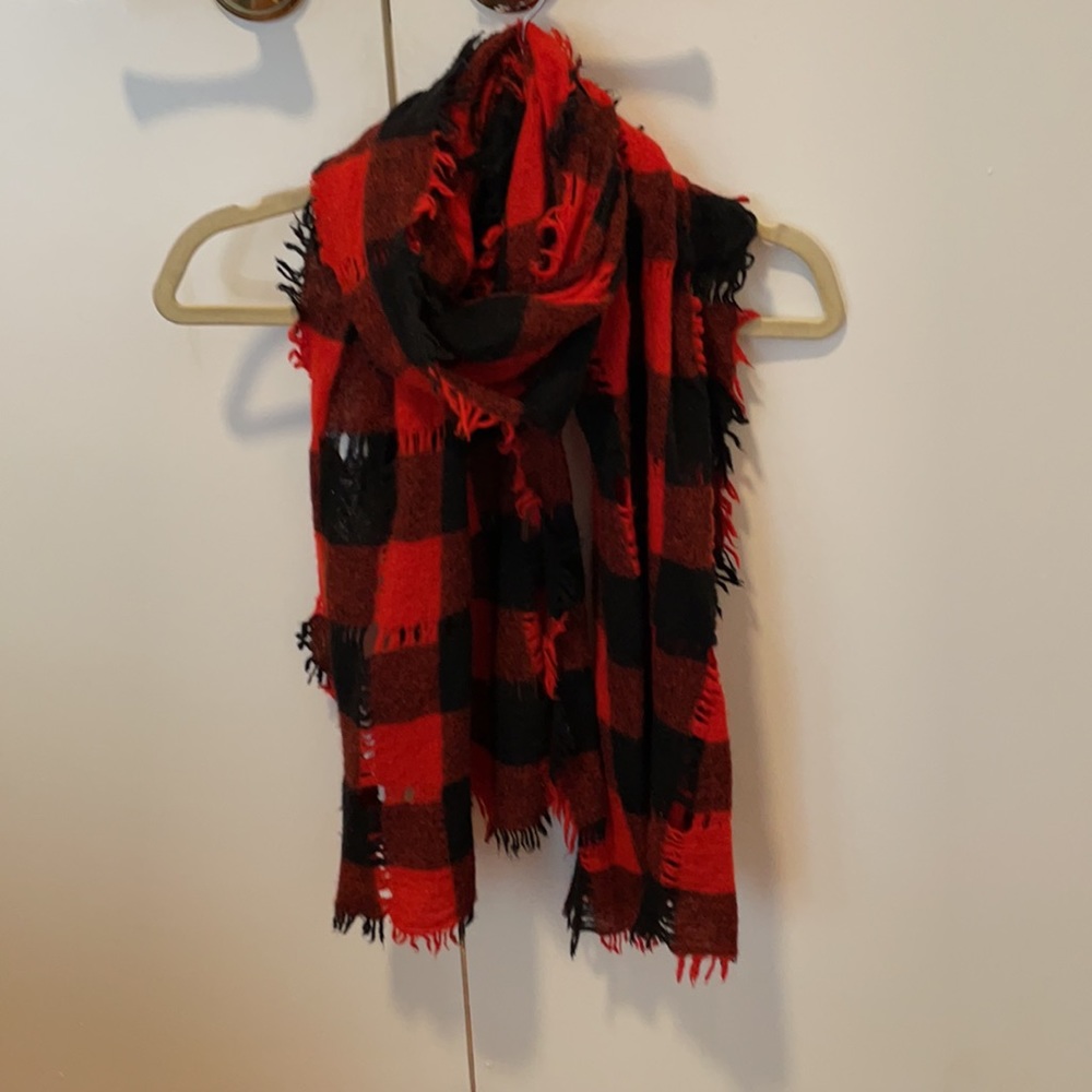 Madewell Openweave Scarf in Buffalo Check - Picture 4 of 4